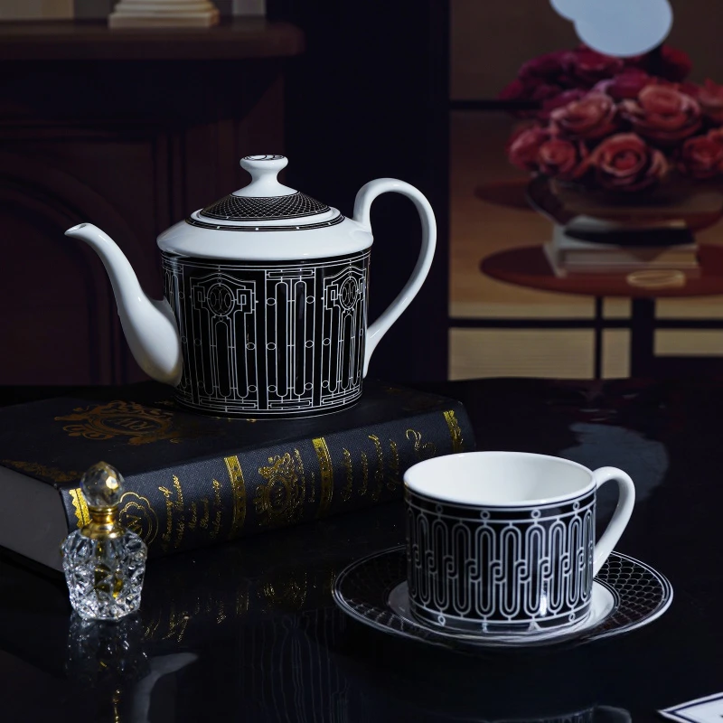 Simple European-Style Tea Set  - огляд і ціна Coffee Tea Essentials
