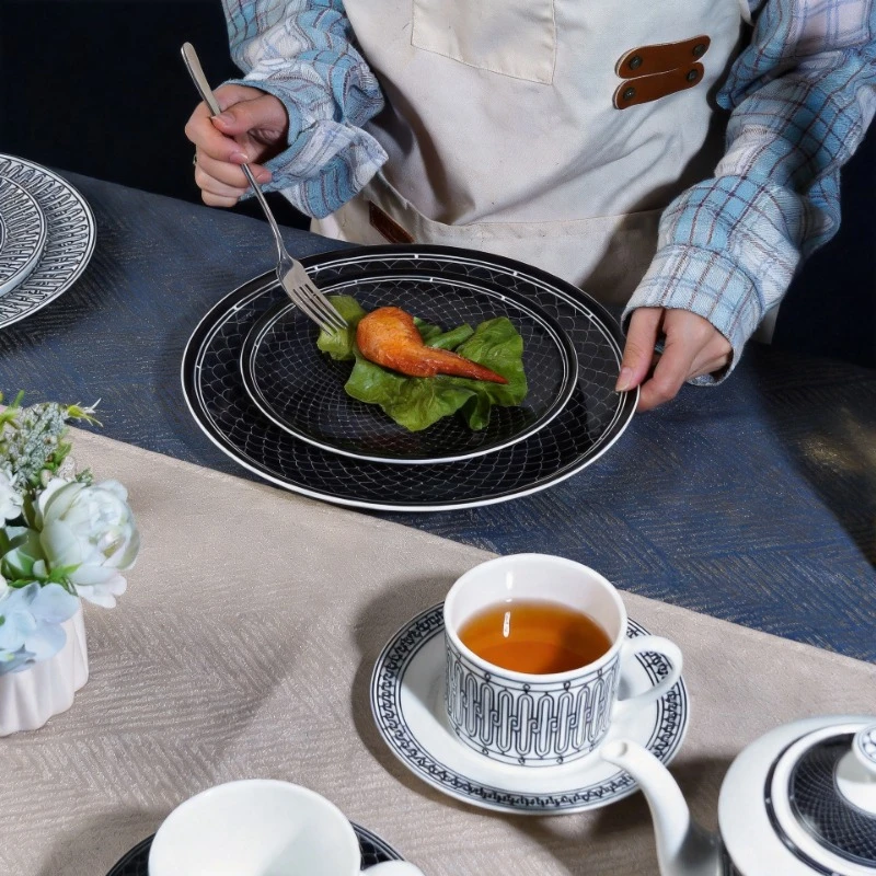 Simple European-Style Tea Set  - огляд і ціна Coffee Tea Essentials